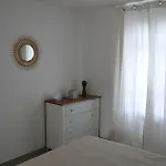 Le *